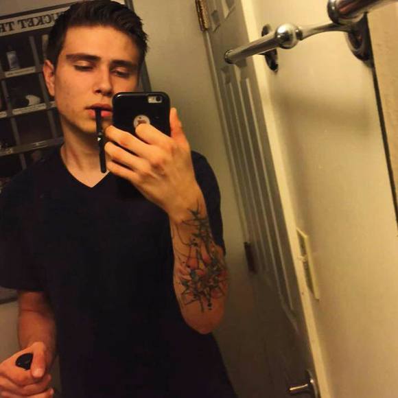 Meet your Posher, Ricky - Picture 1 of 1